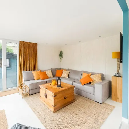 The Blue House - Heerlijk Aan Het Water * Ooltgensplaat