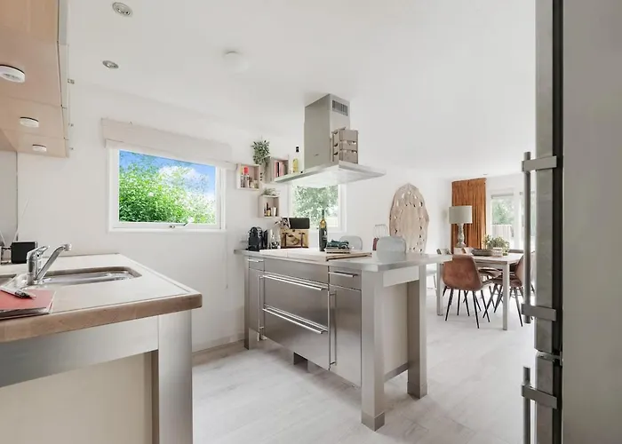 The Blue House - Heerlijk Aan Het Water * Ooltgensplaat