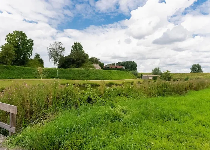The Blue House - Heerlijk Aan Het Water Ooltgensplaat