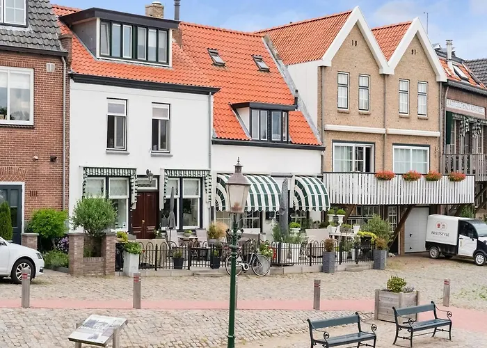 The Blue House - Heerlijk Aan Het Water Dağ evi